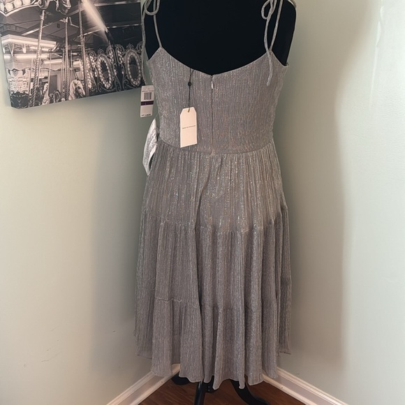 NWT Dress the Population Dream Metallic Tiered Midi Dress Dove Gray XXL 14 16 🪩 - Picture 6 of 15